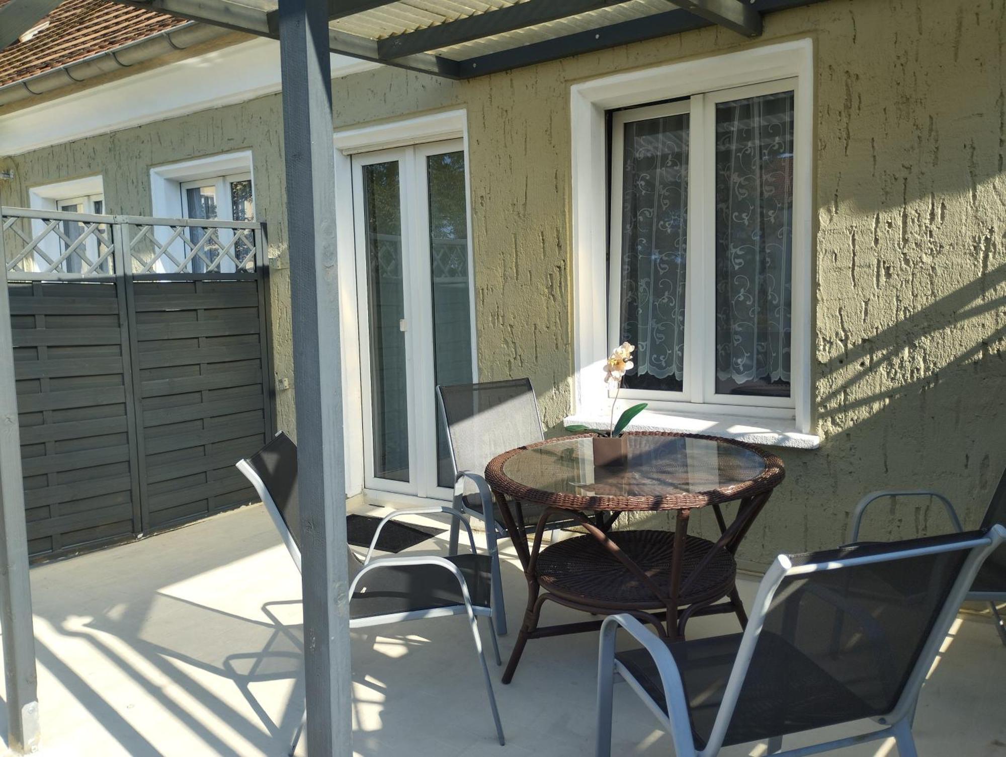 Schneider Apartment *